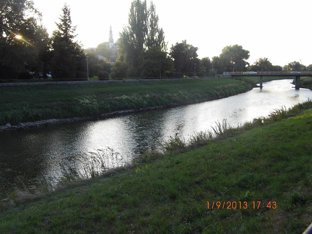 Fukas Apartments Nitra Rom bilde